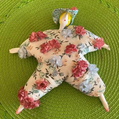 Cerri Art Doll Pouppe Millet with Floral Dress and Hat