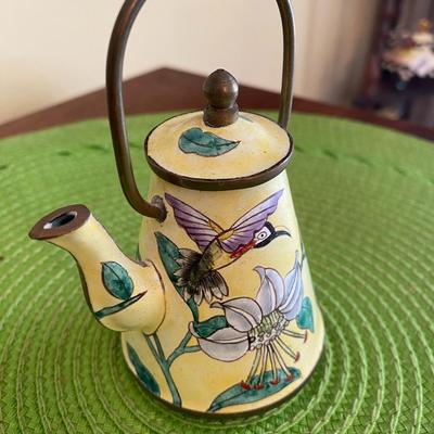Empress Arts Enamel Teapot with Hummingbirds