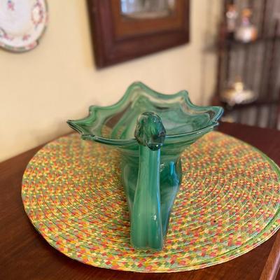 Midcentury Marbled Green Sooner Glass Swan Centerpiece