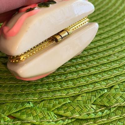 Miniature Porcelain Hand Bag Trinket Box with Mini Comb and Mirror