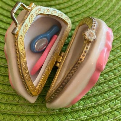 Miniature Porcelain Hand Bag Trinket Box with Mini Comb and Mirror