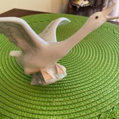 Lladro Porcelain Flying Goose / Duck