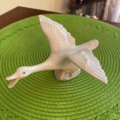 Lladro Porcelain Flying Goose / Duck