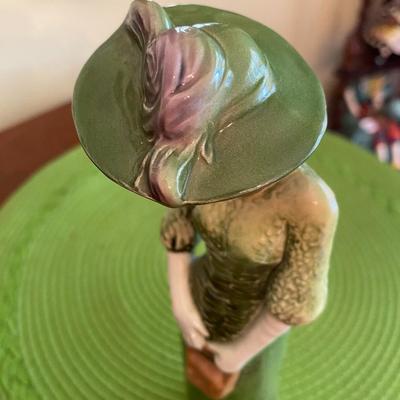 Goebel Porcelain Figurine Edwardian Grace 1911