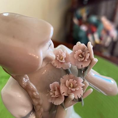 Lladro Porcelain Figurine by Sculptor Fulgencio
