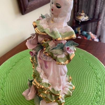 Beautiful Capodimonte Style Lady Figurine Signed Lilli