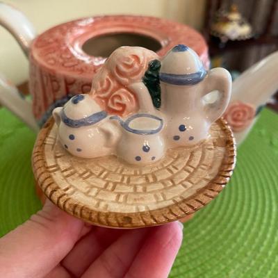 RARE Vintage High Tea Fitz and Floyd Pink and White Teapot