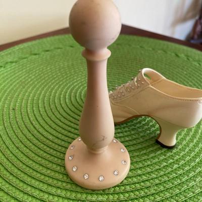 Just The Right Shoe  Edwardian Grace Miniature Shoe