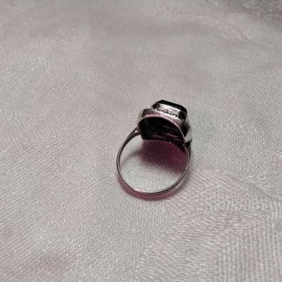 Stunning Onyx and Marcasite 925 Ring Size 7