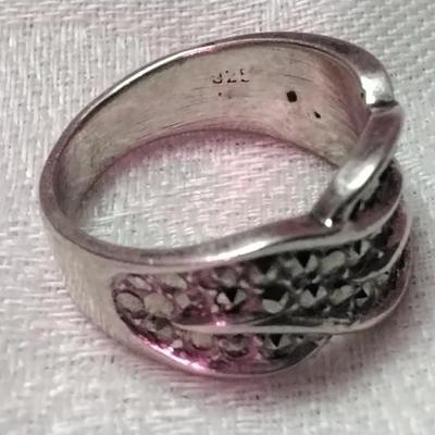 Beautiful Marcasite 925 Ring Size 7