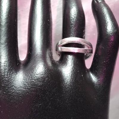 Heavy Unique Vintage 925 Band Size 7