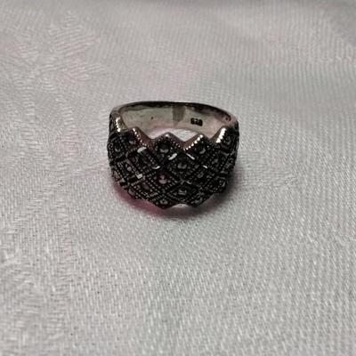 Gorgeous Vintage Marcasite 925 Ring Size 6.5