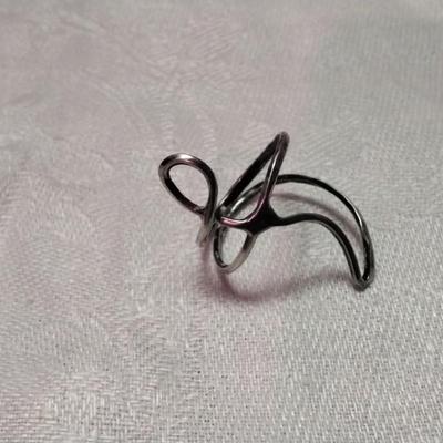 Dainty Unique Vuntage 925 Ring Size 4.5