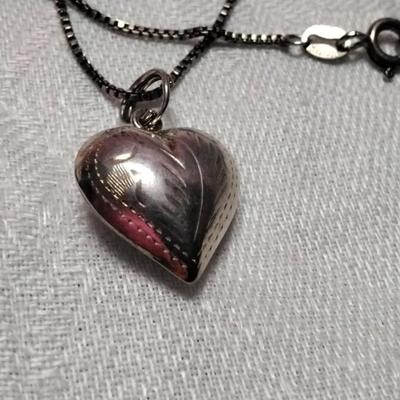 Vintage Engraved Puff Heart 18" 925 Italian Necklace