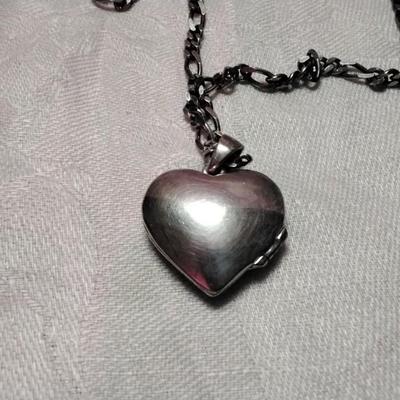 Gorgeous Vintage Marcasite Locket 27" 925 Necklace