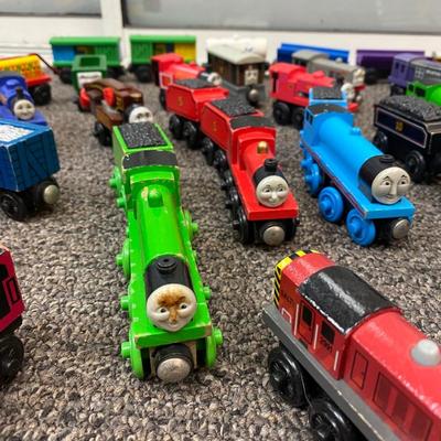 Large Lot of Vintage Painted Wood Magnetic Connection Thomas the Train Figures