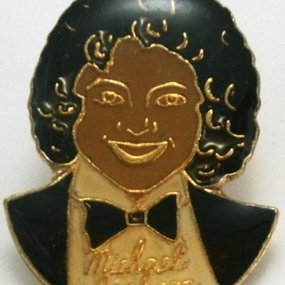 Michael Jackson Collar Button