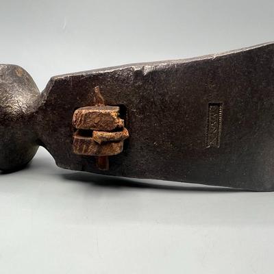 Antique Shoemaker's Scroll Knob Curve Hammer Cast Steel Head Late 19th Century