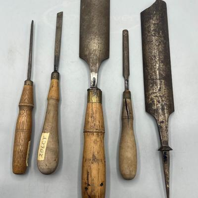 Antique Lot of Buck Brother's Cast Steel Carpenter Wood Handle Chisel Gouges
