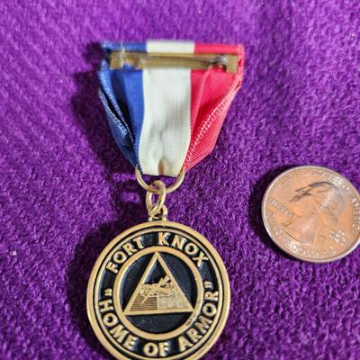 FORT KNOX - HOME OF ARMOR MEDAL