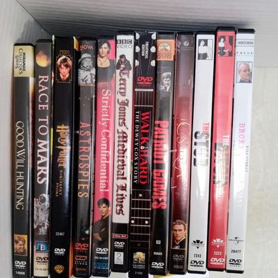 Family Movies DVD LOT (12) Vintage Collectible