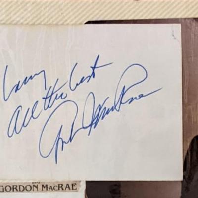 Gordon MacRae Original Signature and Photo.