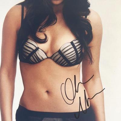 Olivia Munn signed photo