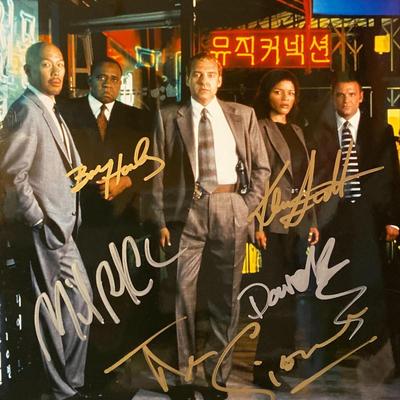Robbery Homicide Division cast signed photo