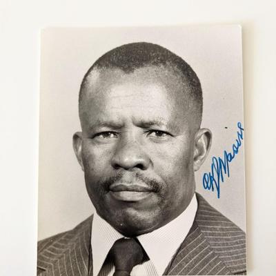 Botswana President Quett Masire signed photo card