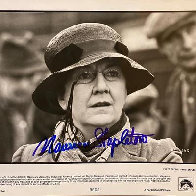 Reds Maureen Stapleton signed movie photo