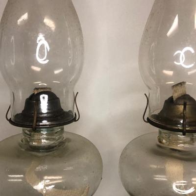 LOT12M: Hurricane Style Oil Lamps