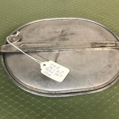 LOT22M: 1916 & 1917 Mess Kits, WWII Mess Kits & Canteens, Military Style Bags