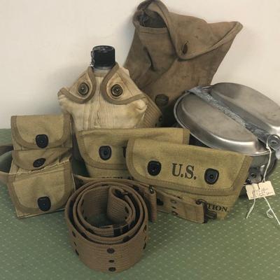 LOT23: 95th Infantry Division Technician Shirts, WWI Mess Kit Holder w/ Battalion Button & More