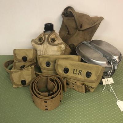 LOT23: 95th Infantry Division Technician Shirts, WWI Mess Kit Holder w/ Battalion Button & More