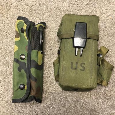 LOT52M: US Military Rifle Cases, Ammunition Pouches & Pistol Belts