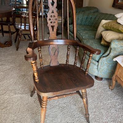 Vintage Round Dark Wood French Style Dining Room Table with 6 Matching Chairs & Table Leaf - HUNTINGTON BEACH
