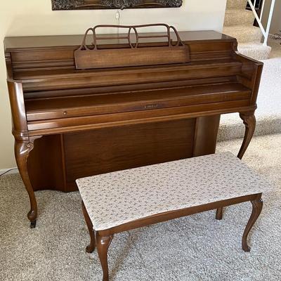 Vintage 1953 Kimball French Provincial Style Upright Spinet Piano with Piano Bench HUNTINGTON BEACH