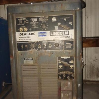 â€œVintageâ€ Shop Welding Machine Make â€“ Lincoln Model â€“ IDEAL ARC TIG 300