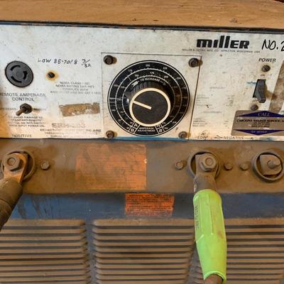 â€œVintageâ€ Shop Welding Machine 1805 Make â€“ Miller Model â€“ SRH-303