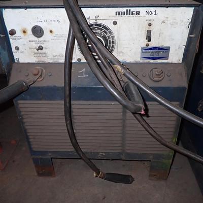 â€œVintageâ€ Shop Welding Machine Make â€“ Miller Model â€“ SRH-303