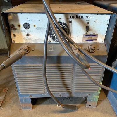 â€œVintageâ€ Shop Welding Machine Make â€“ Miller Model â€“ SRH-303