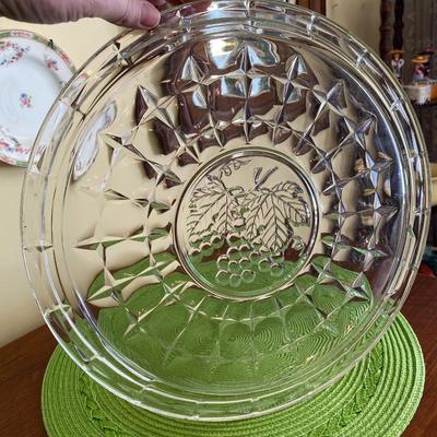 Vintage Clear Glass Serving Dish with Grapes and Grape Leaf Center Design 