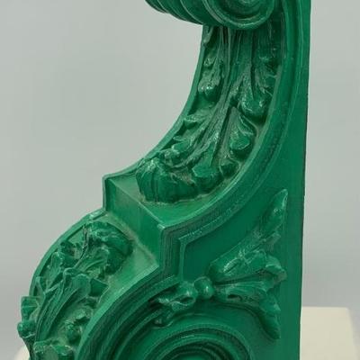 Painted decorative cornice
