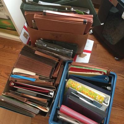 1139 Office Organizing Folders Binders Hanging Files etc.