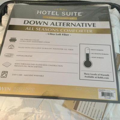 1185 Hotel Suite Down Alternative All Seasons Comforter NEW TWIN