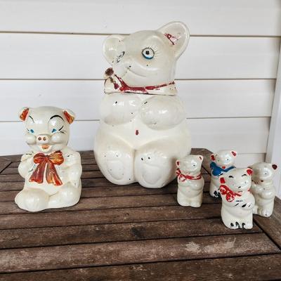 Lot of Ceramic Kitchen Items