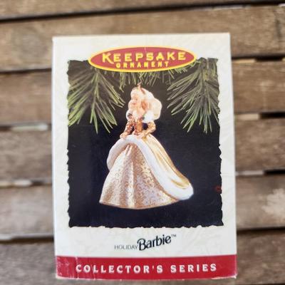 1994 Hallmark Keepsakes Collector Barbie Ornament (NIB)