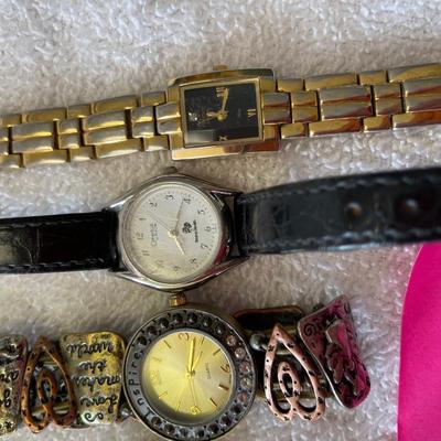 Lot of 5 ladies watches