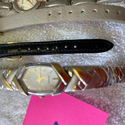 Lot of dress ladies watches