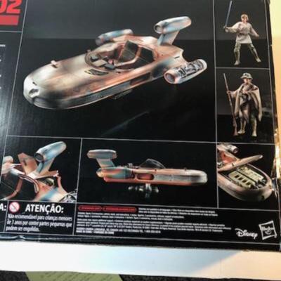 Star Wars the black series, 6â€ Luke Skywalker and Land Speeder